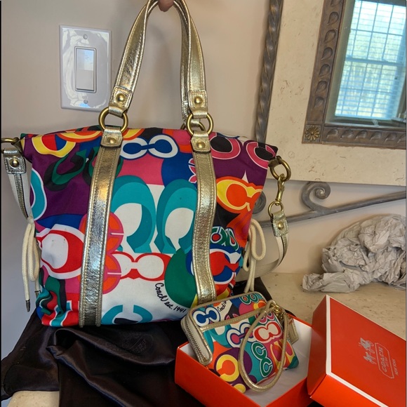 Coach 13830 Poppy Pop C Canvas Bag & wallet - Picture 3 of 6